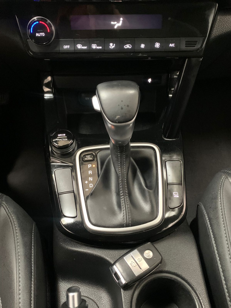 KIA Seltos  5 pts. EX Pack, 1.6l, TA, a/ac., piel, RA-17 2022